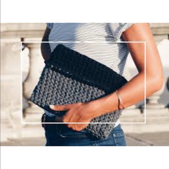 Le French Pique Woven Clutch Bag New - Picture 8 of 16